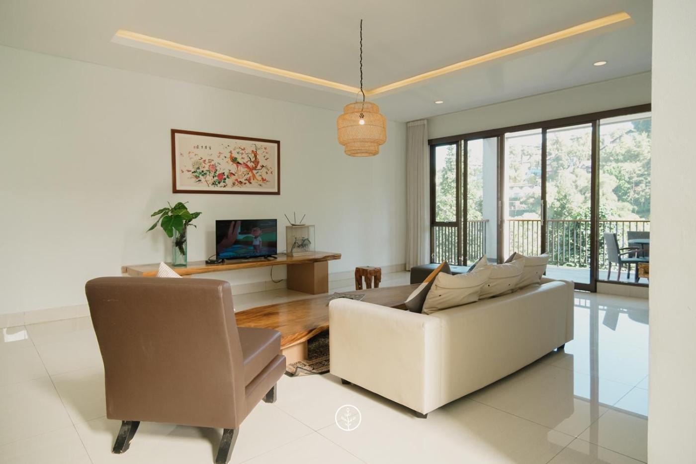 Narwastu Hill View Villa 6 Bedrooms With A Private Swimming Pool Бандунг Екстер'єр фото